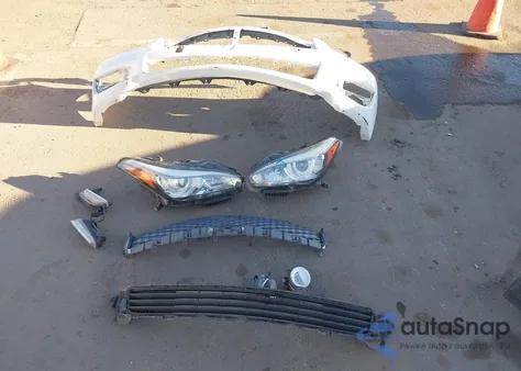 2015 Infiniti Q70 3.7 из США, поврежденный, VIN JN1BY1AP9FM541667